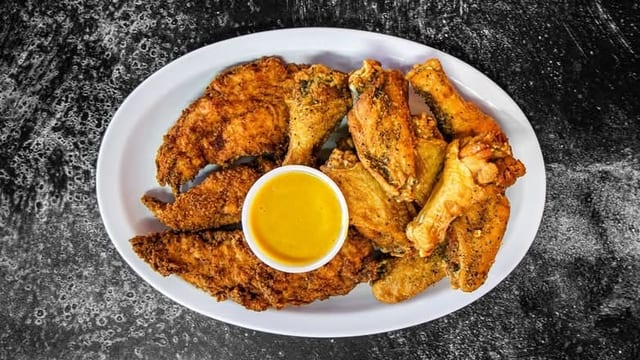 Wings N Fish.